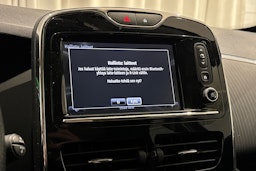 Punainen Renault ZOE 2017 kuva 20.