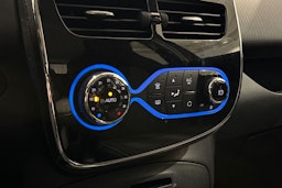 Punainen Renault ZOE 2017 kuva 23.