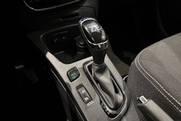 Punainen Renault ZOE 2017 kuva 24.