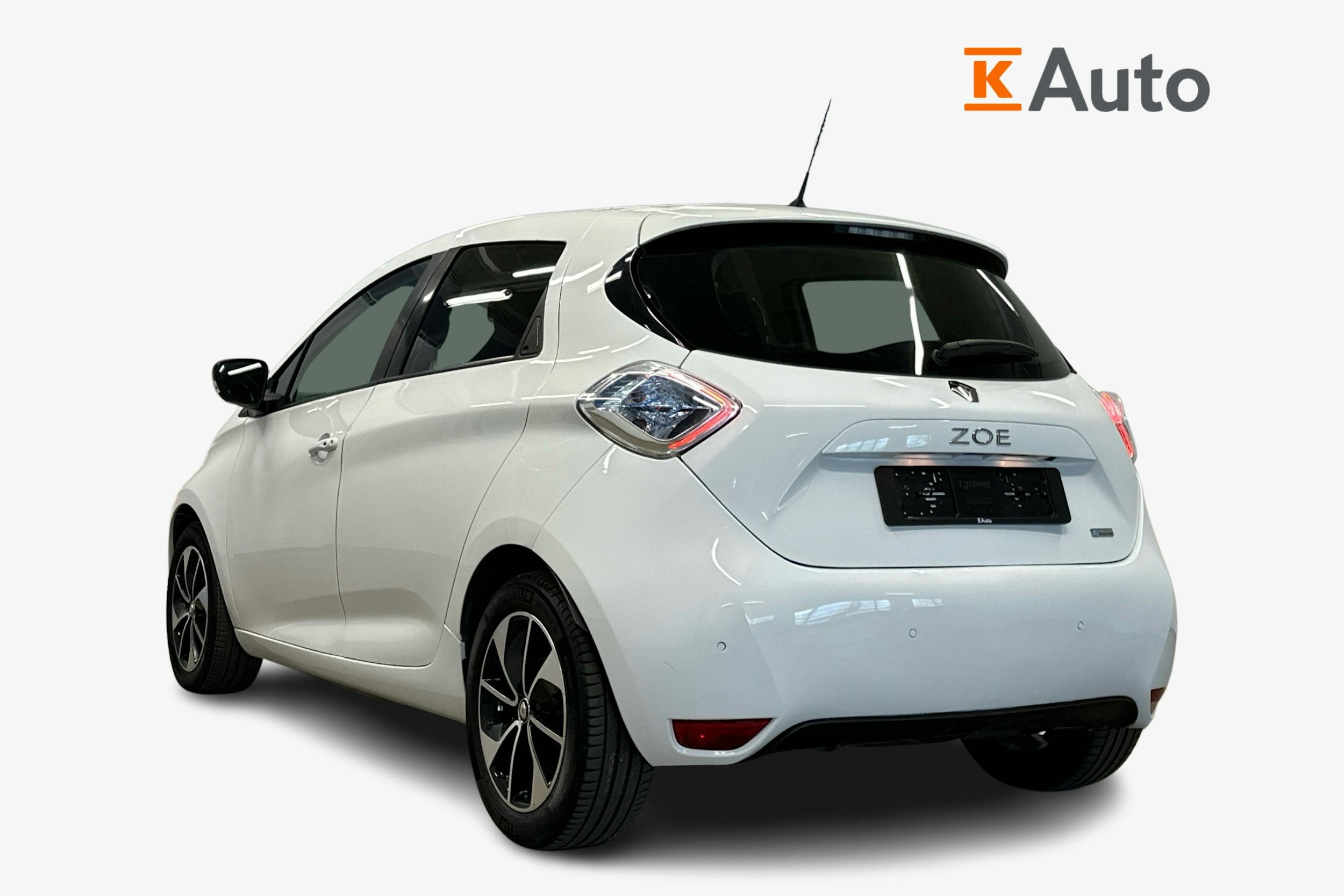 valkoinen Renault Zoe 2019 kuva 2.