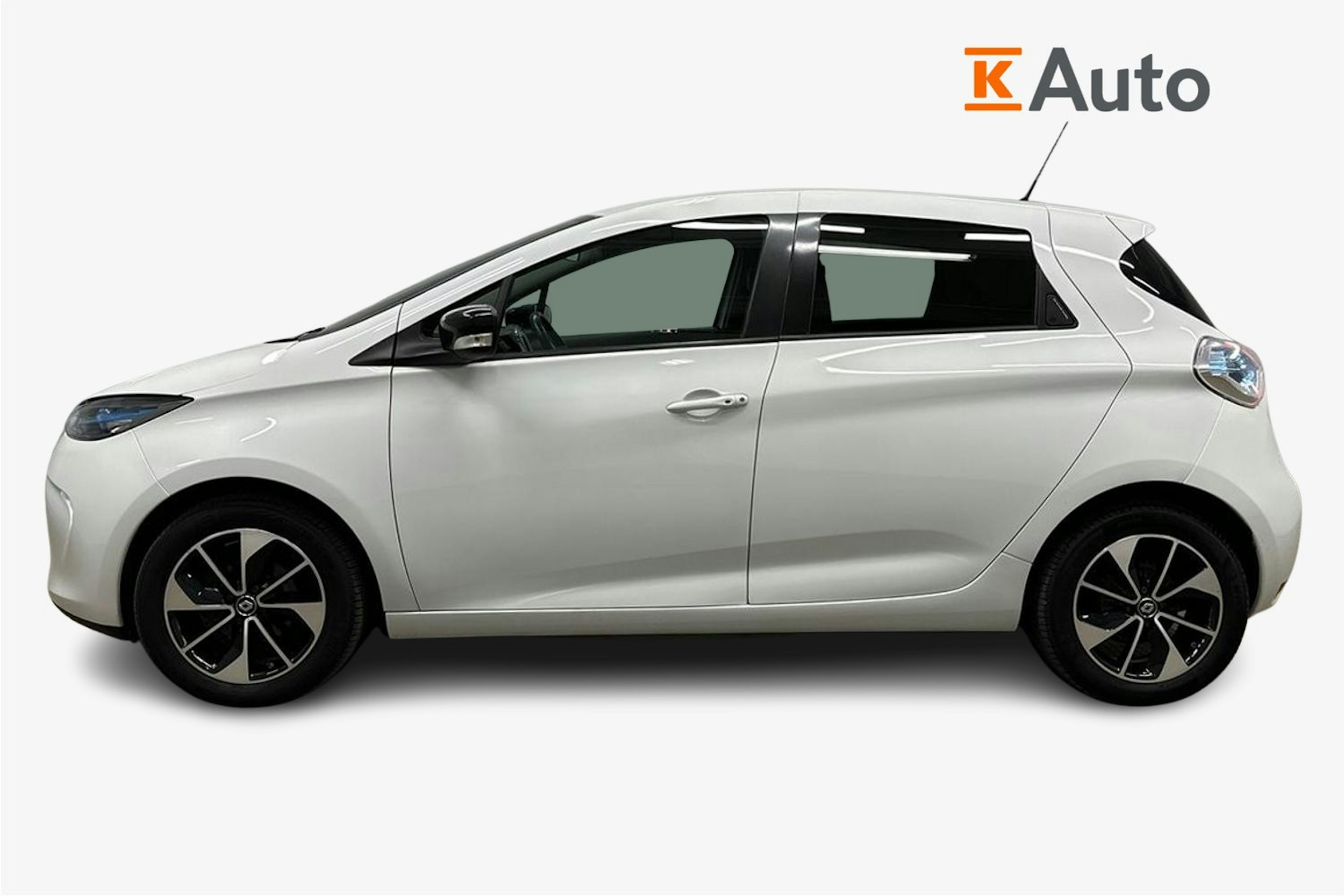 valkoinen Renault Zoe 2019 kuva 6.