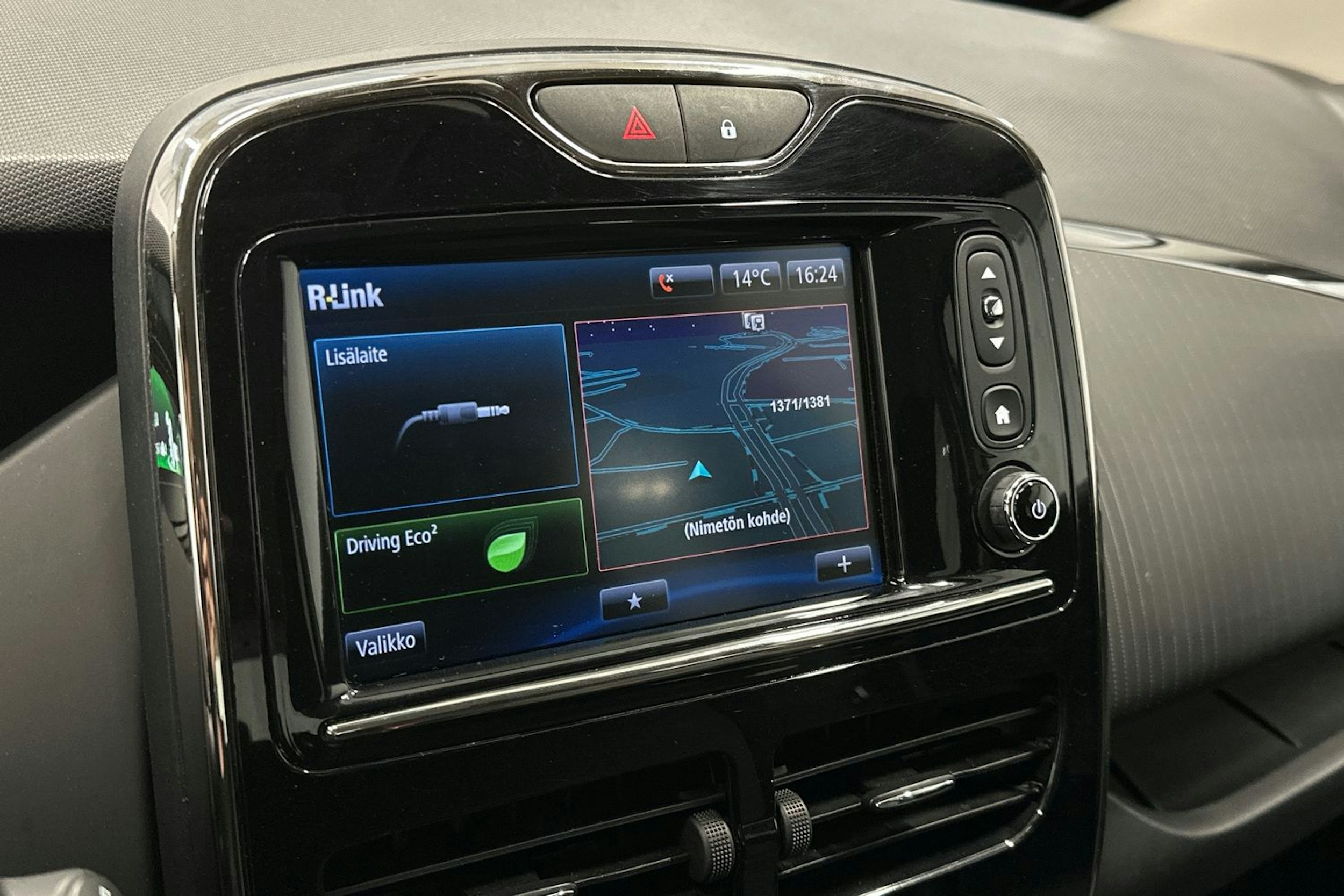 valkoinen Renault Zoe 2019 kuva 22.