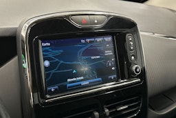 valkoinen Renault Zoe 2019 kuva 23.