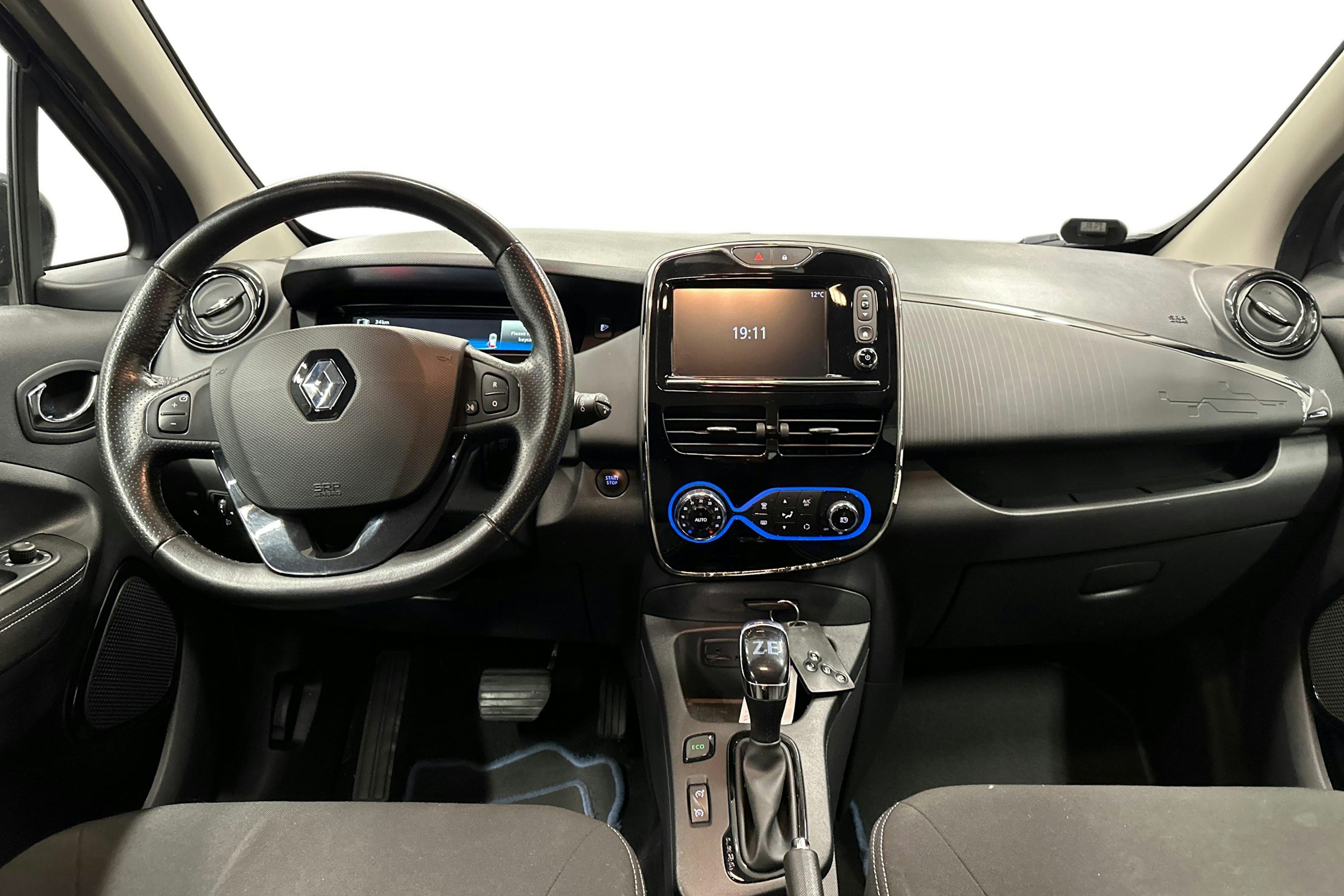 sininen Renault Zoe 2019 kuva 9.
