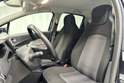 sininen Renault Zoe 2019 kuva 21.