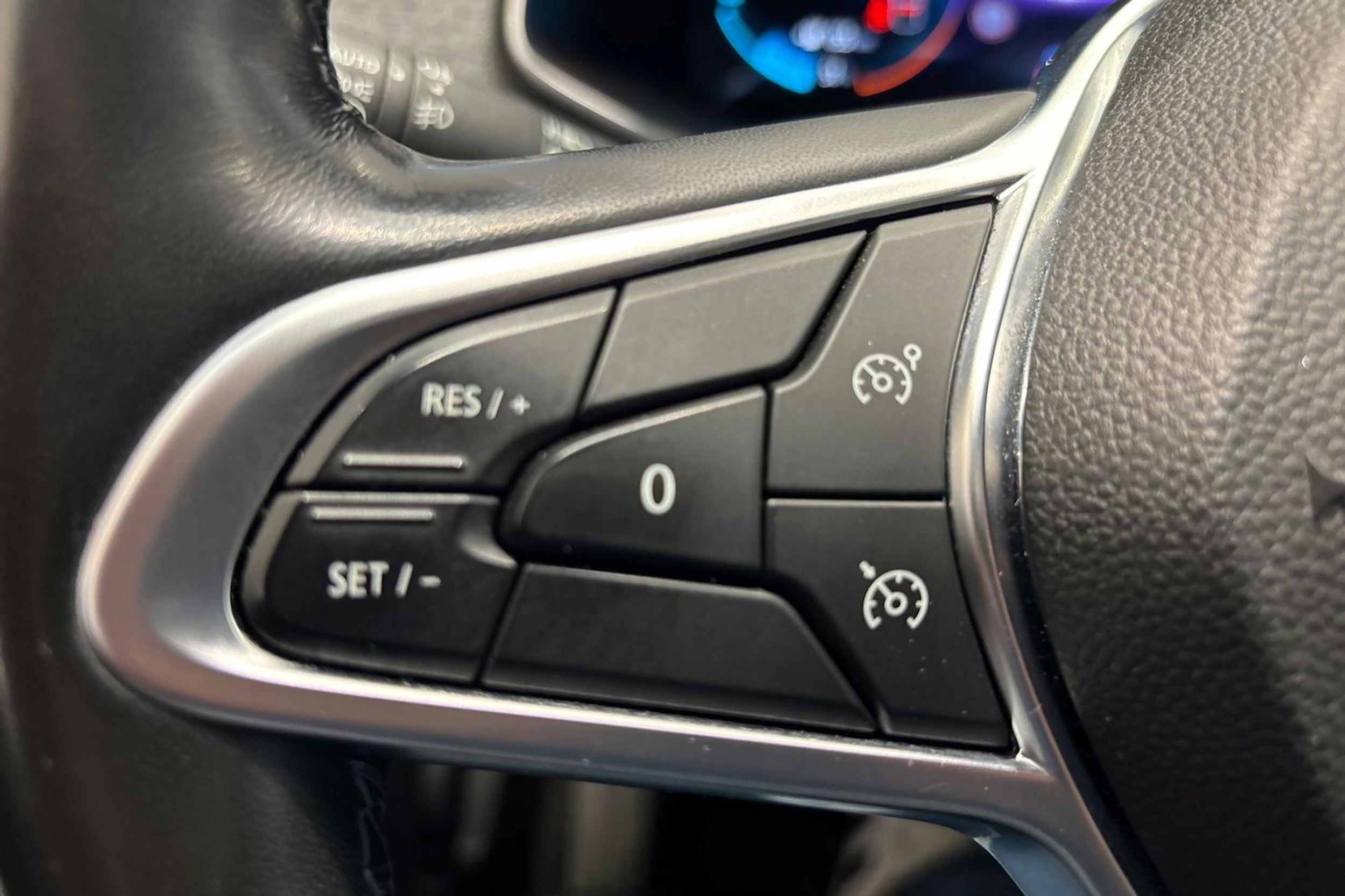 violetti Renault Zoe 2020 kuva 14.