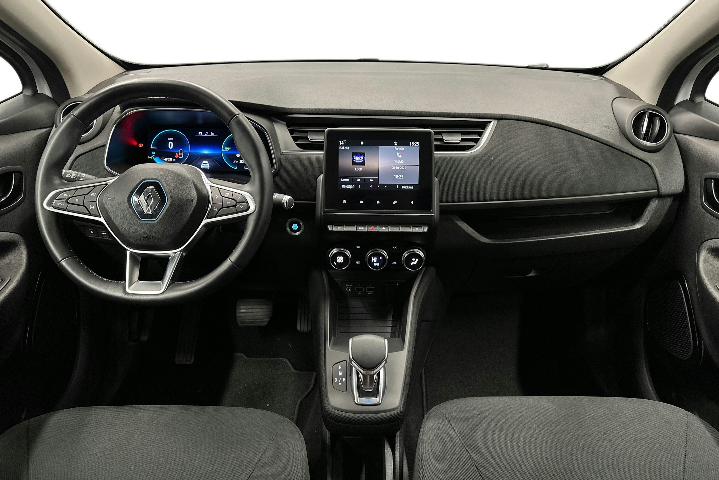 valkoinen Renault Zoe 2020 kuva 9.