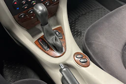 punainen Rover 75 2000 kuva 21.