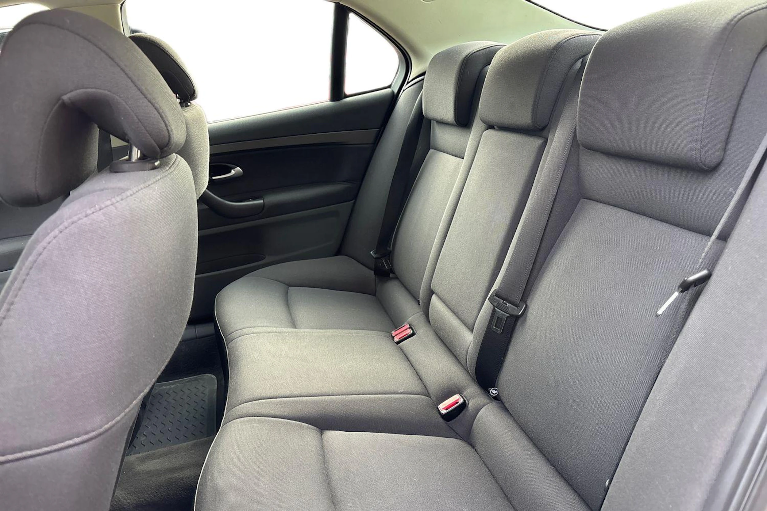 Ruskea (beige) Saab 9-3 2004 kuva 8.