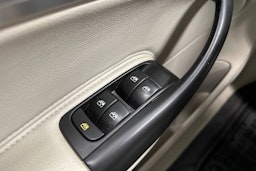 musta Saab 9-3 2008 kuva 17.