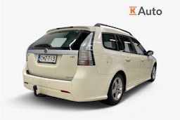 Valkoinen Saab 9-3 2009 kuva 2.