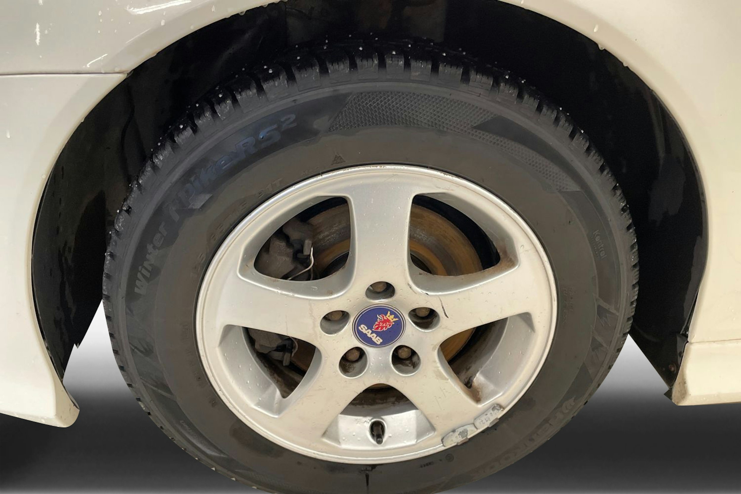 Valkoinen Saab 9-3 2009 kuva 9.