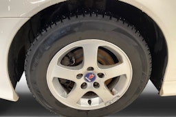 Valkoinen Saab 9-3 2009 kuva 9.