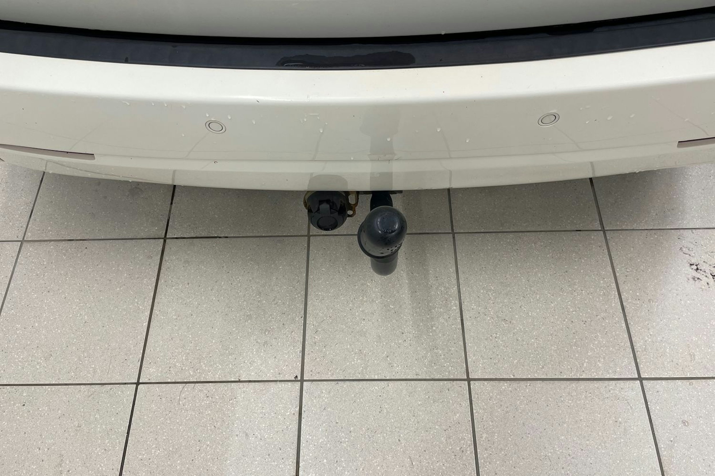 Valkoinen Saab 9-3 2009 kuva 18.