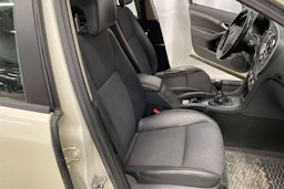 Valkoinen Saab 9-3 2009 kuva 20.