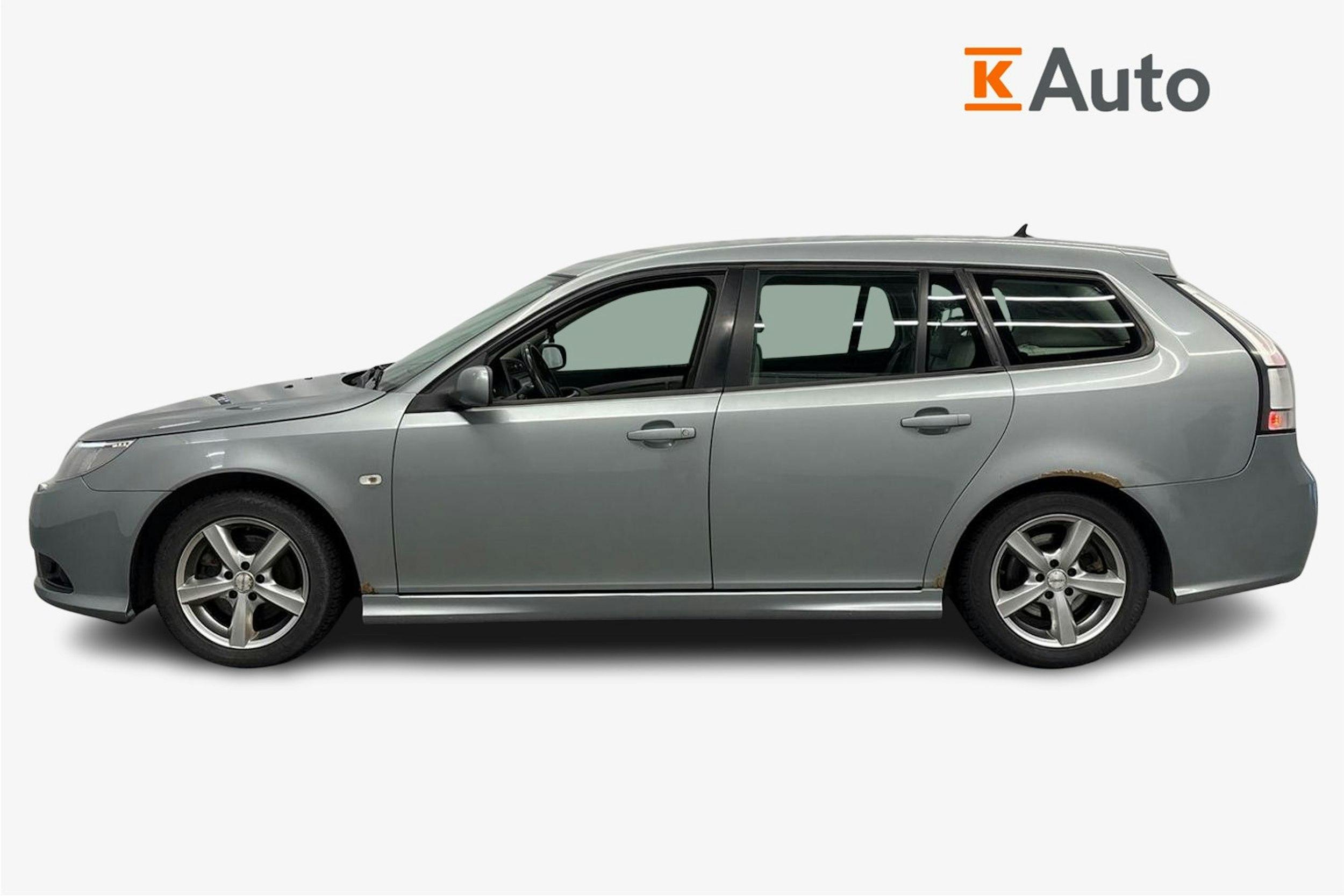 harmaa Saab 9-3 2010 kuva 5.