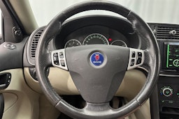 harmaa Saab 9-3 2010 kuva 16.