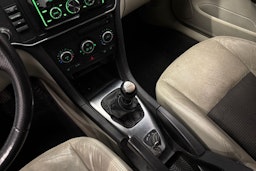 harmaa Saab 9-3 2010 kuva 18.