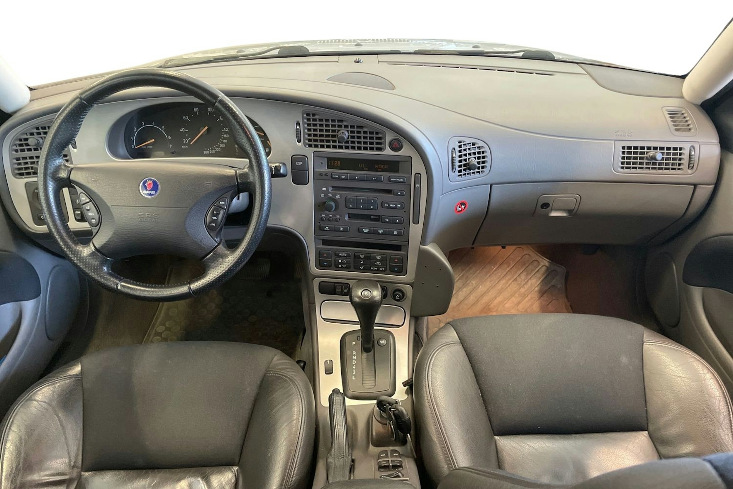 hopea Saab 9-5 2002 kuva 9.