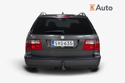 Harmaa Saab 9-5 2005 kuva 3.