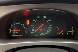 Harmaa Saab 9-5 2005 kuva 19.
