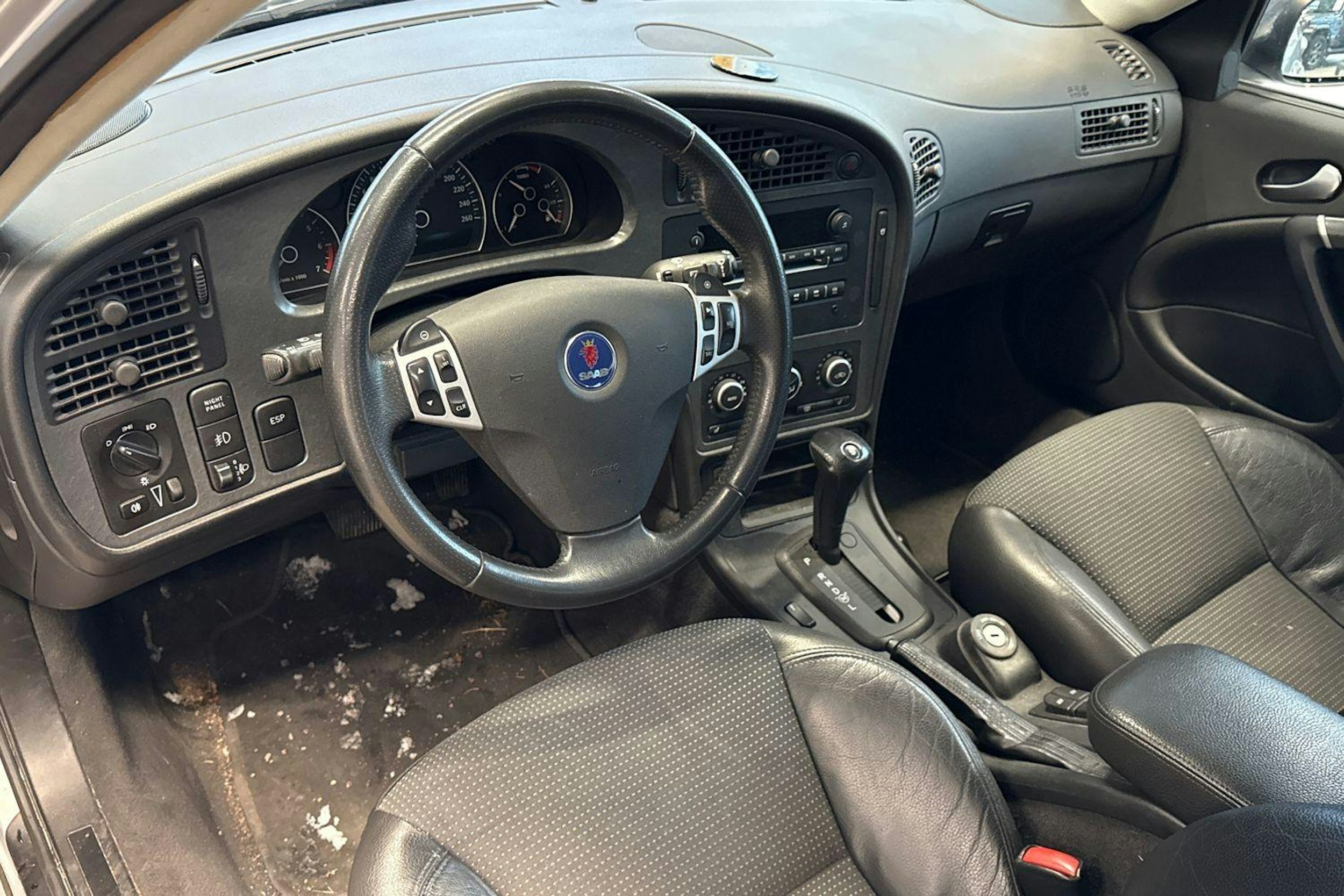 hopea Saab 9-5 2006 kuva 3.