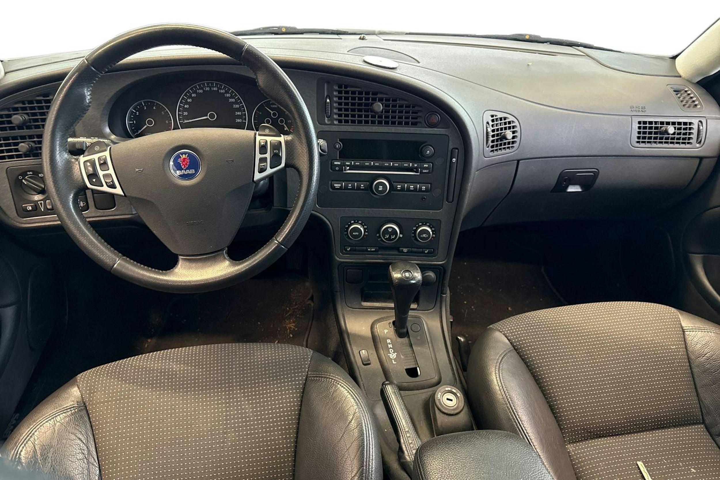 hopea Saab 9-5 2006 kuva 9.