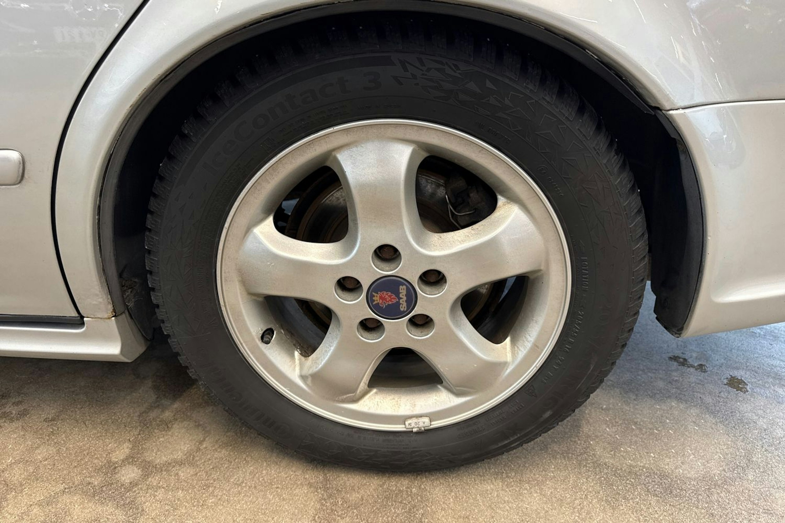 hopea Saab 9-5 2006 kuva 13.