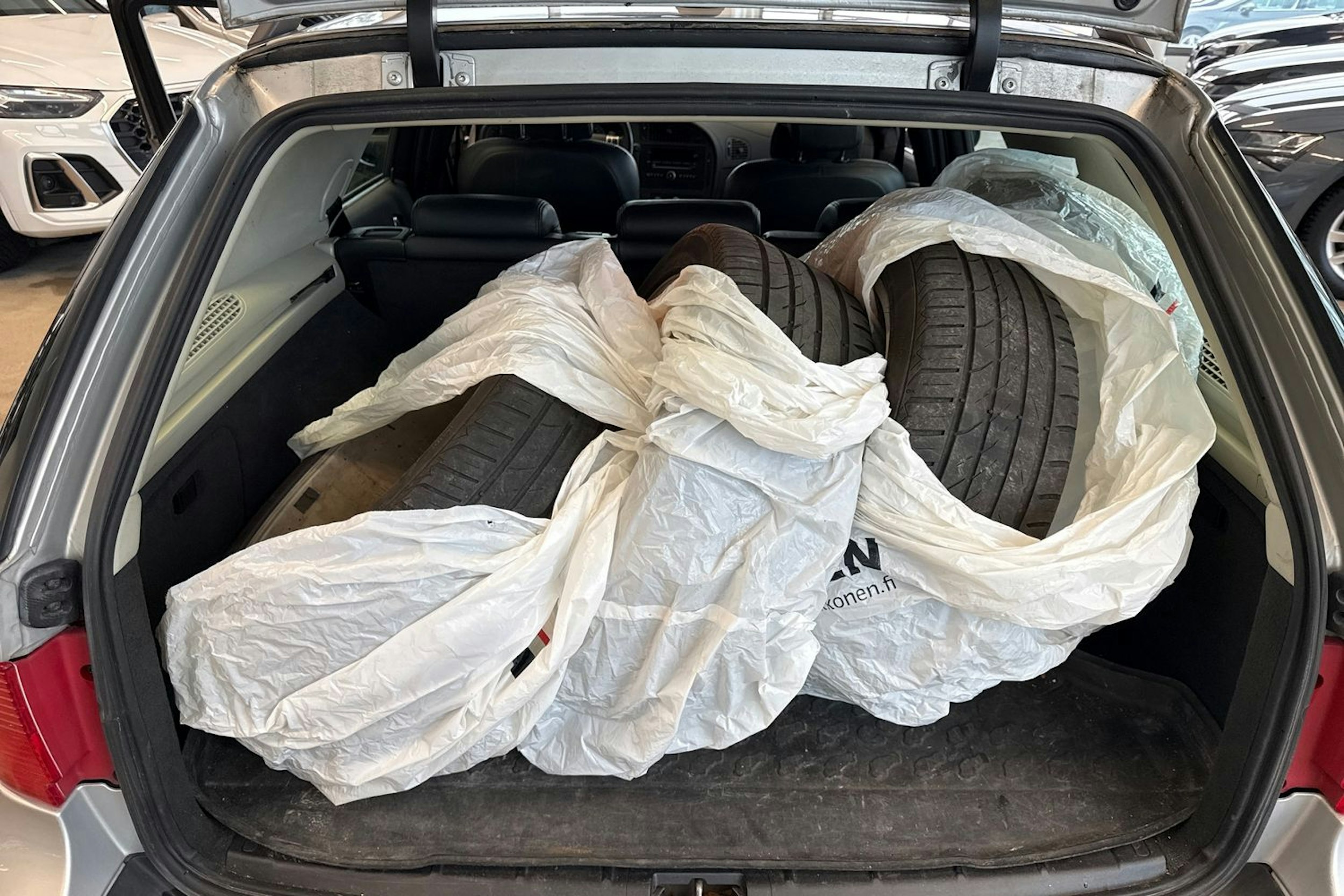 hopea Saab 9-5 2006 kuva 21.