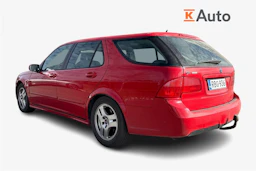 punainen Saab 9-5 2007 kuva 2.