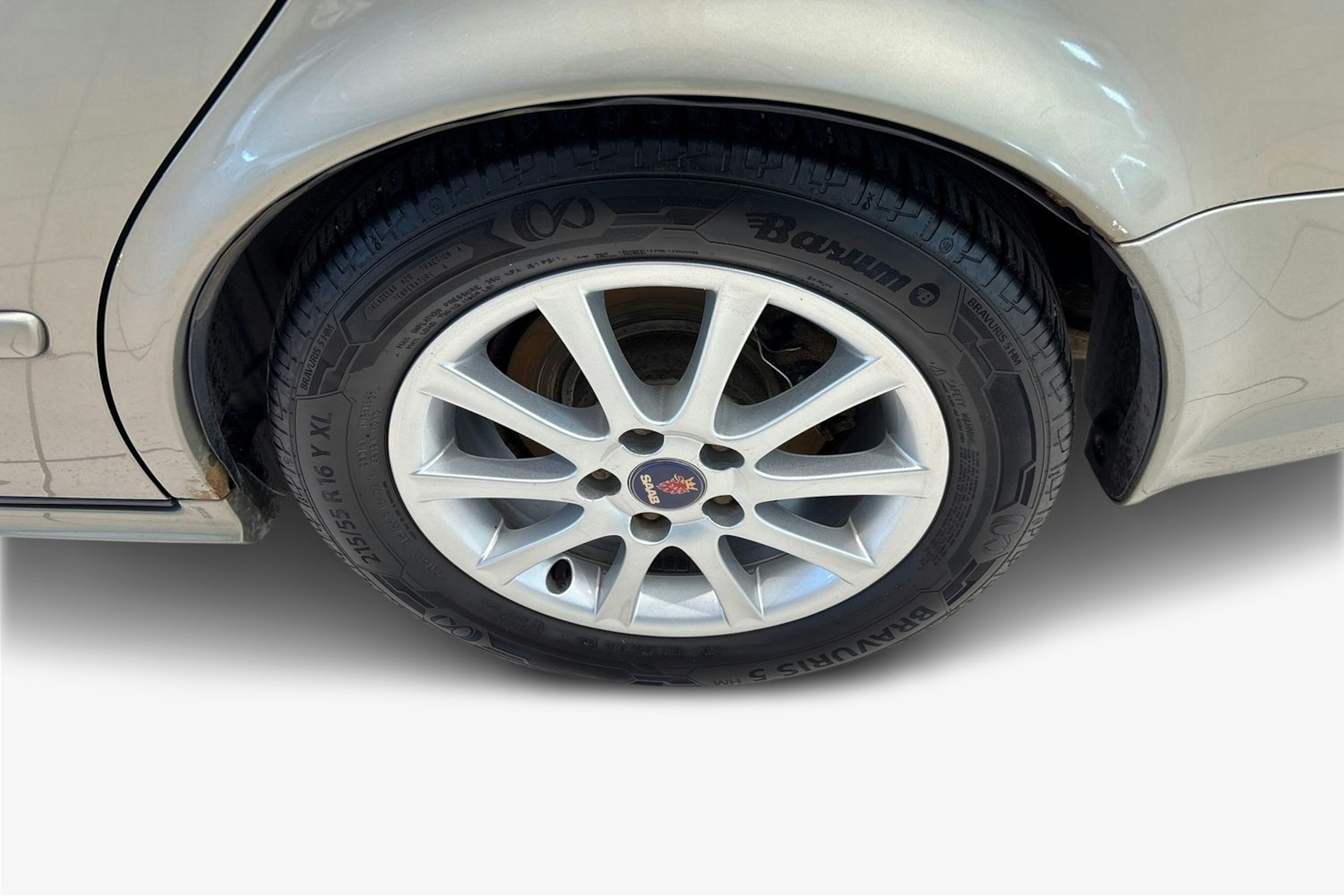 Vihreä Saab 9-5 2009 kuva 11.