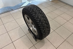 Vihreä Saab 9-5 2009 kuva 13.