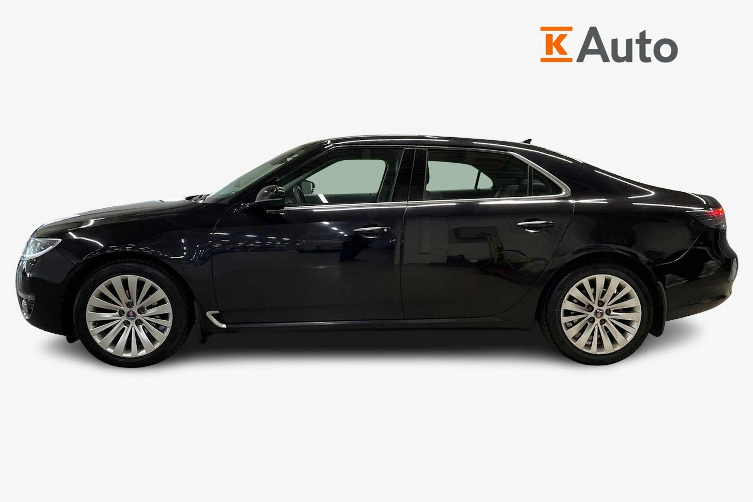 musta Saab 9-5 2010 kuva 6.