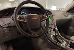 musta Saab 9-5 2010 kuva 22.