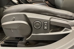 musta Saab 9-5 2010 kuva 25.