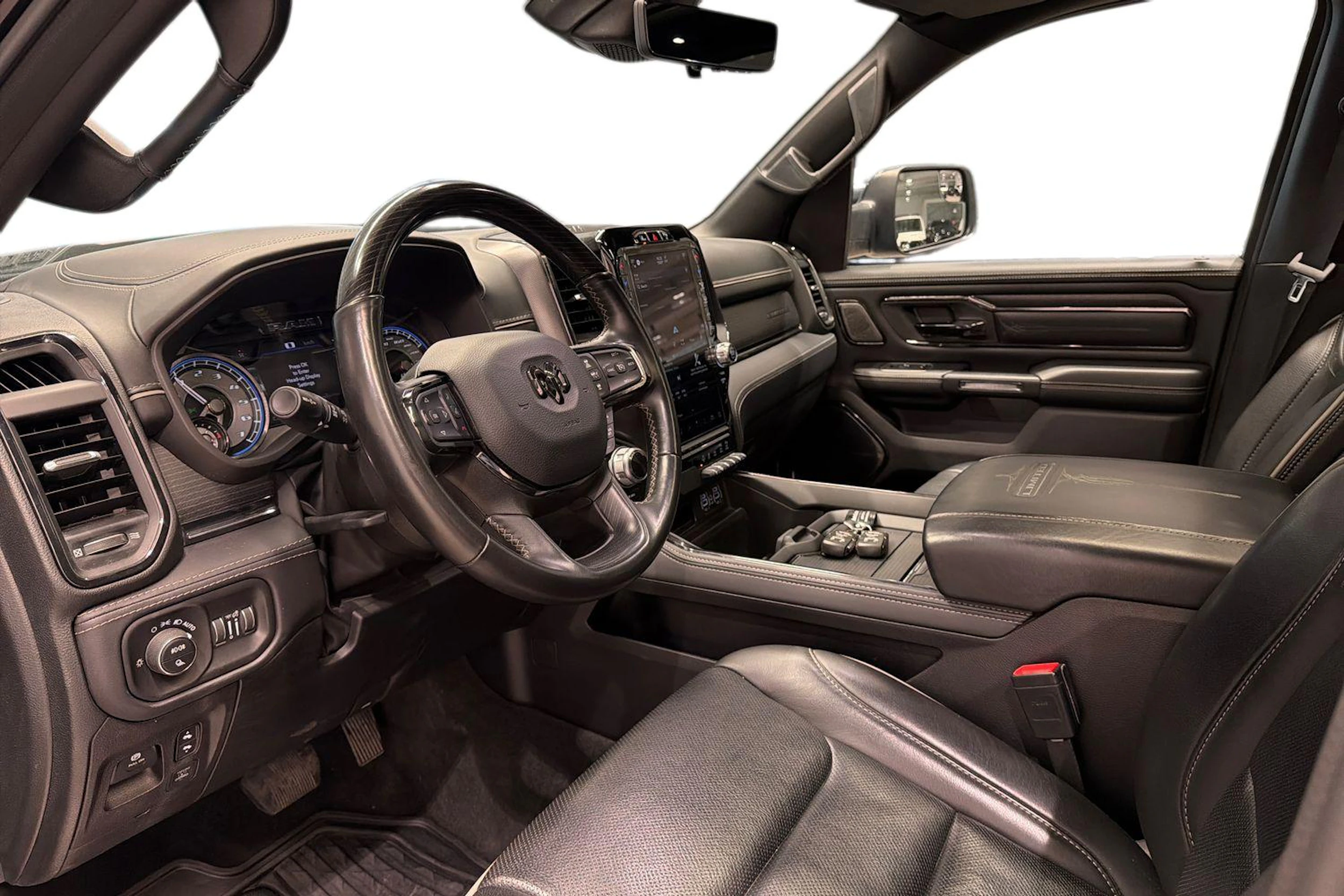 musta SCC RAM SCC RAM 1500 2022 kuva 8.