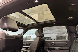 musta SCC RAM SCC RAM 1500 2022 kuva 16.