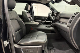 musta SCC RAM SCC RAM 1500 2022 kuva 34.