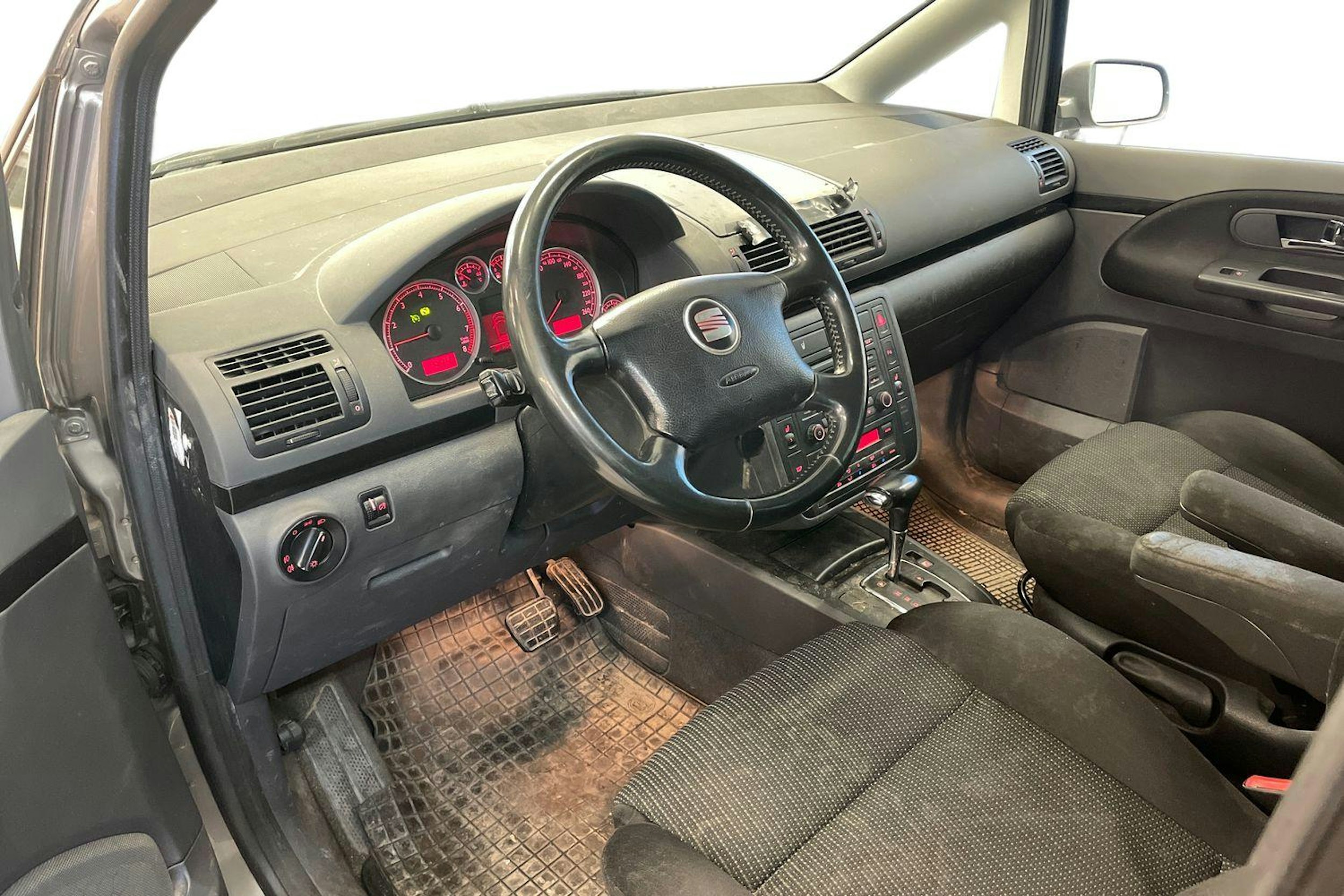 Harmaa SEAT ALHAMBRA 2007 kuva 6.