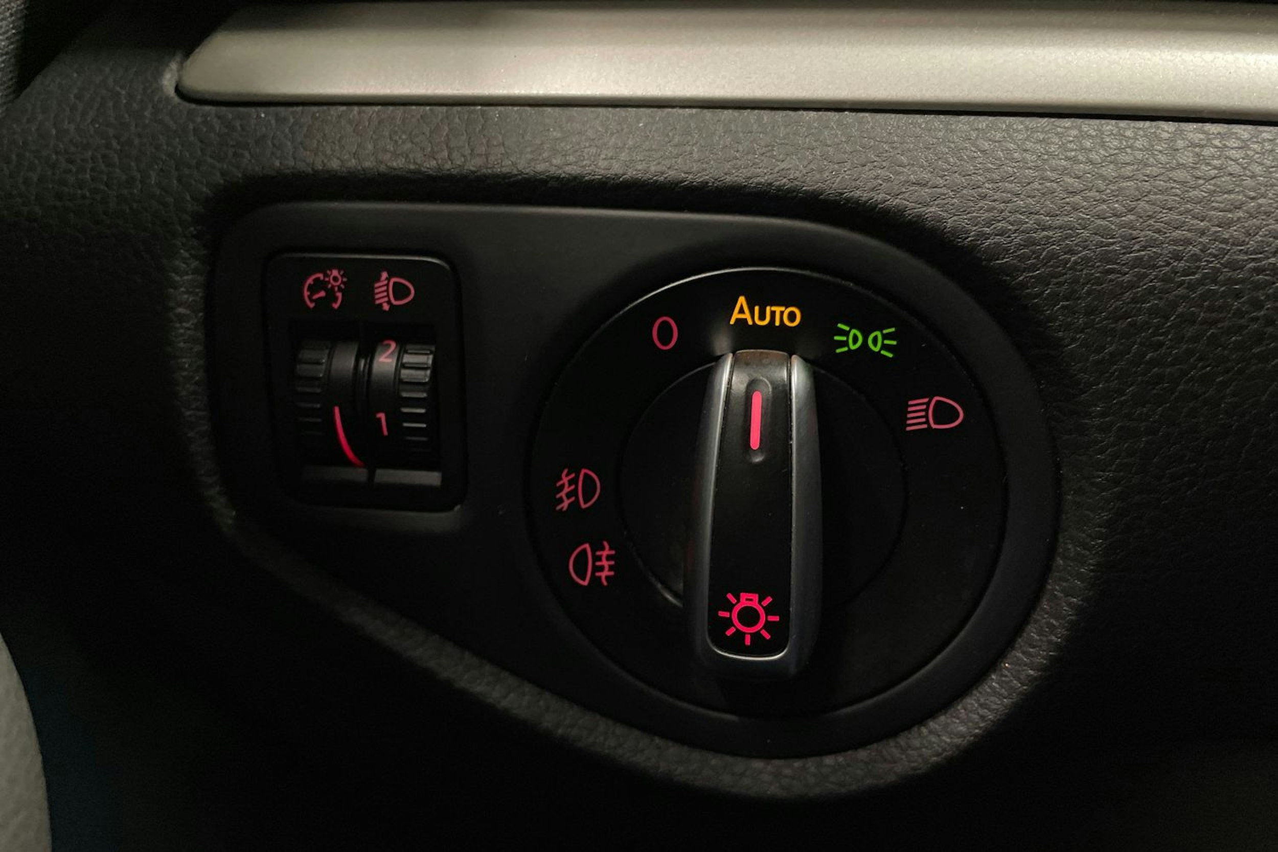 musta SEAT Alhambra 2011 kuva 21.