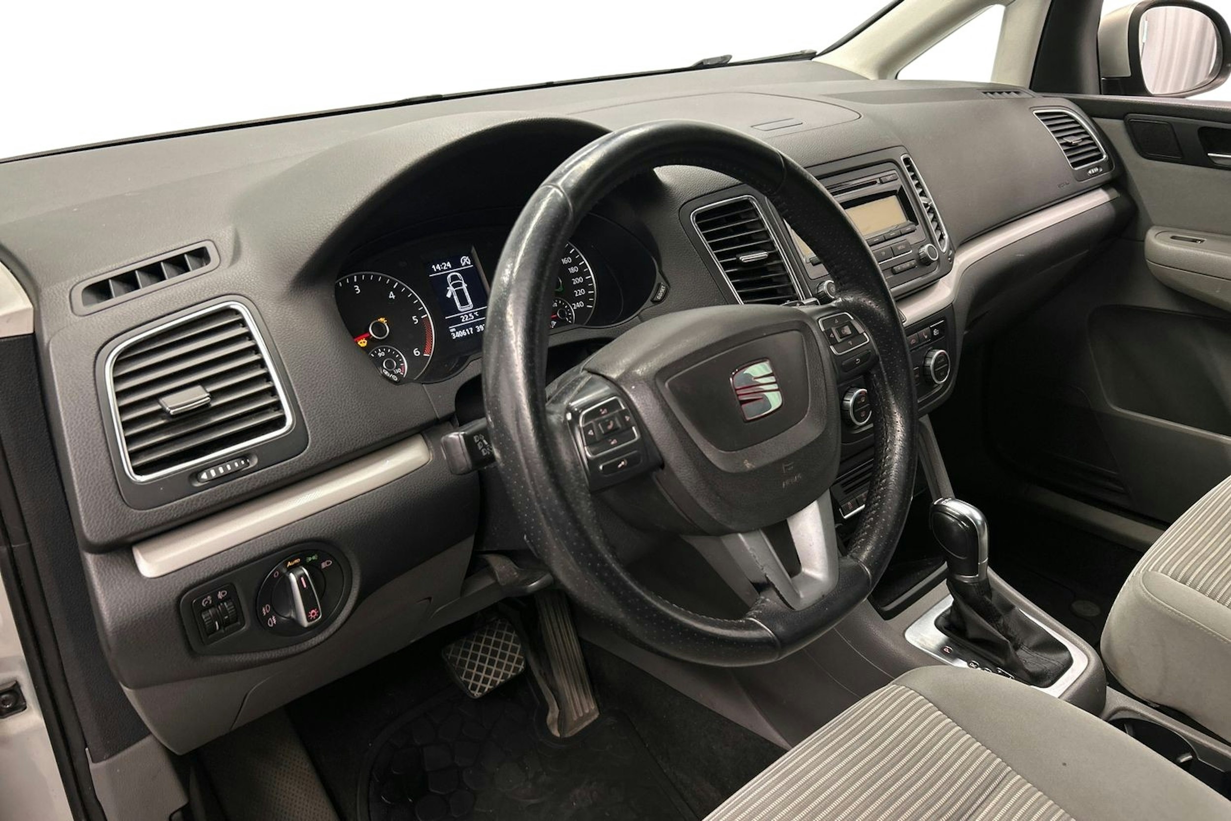 Hopea SEAT ALHAMBRA 2012 kuva 6.
