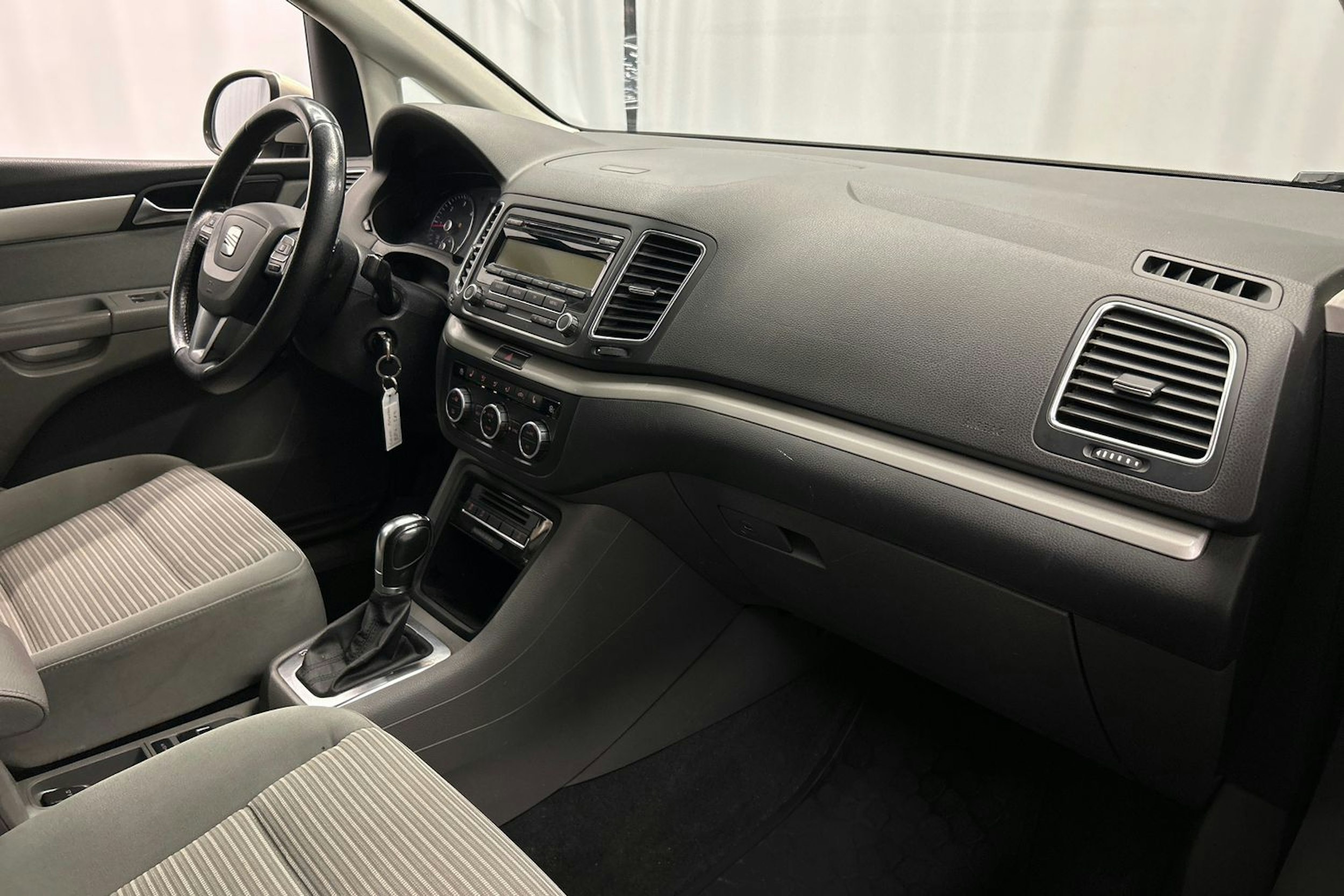 Hopea SEAT ALHAMBRA 2012 kuva 11.