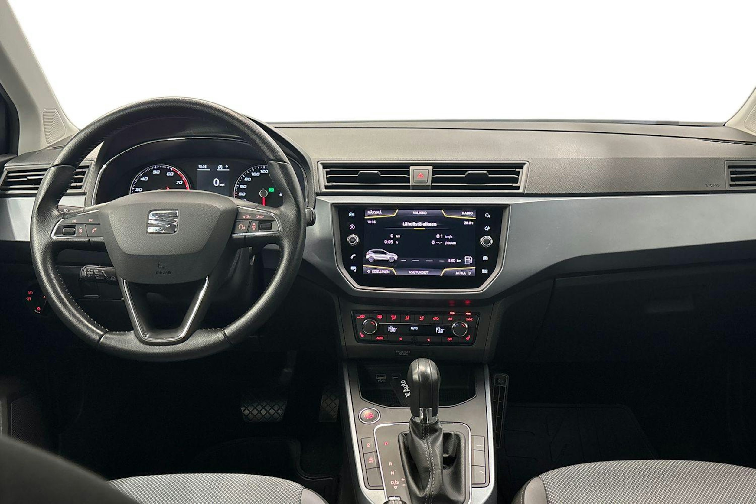 harmaa SEAT Arona 2018 kuva 9.