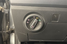 harmaa SEAT Arona 2018 kuva 17.