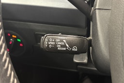 harmaa SEAT Arona 2018 kuva 18.