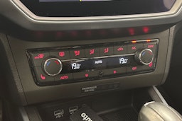 harmaa SEAT Arona 2018 kuva 23.