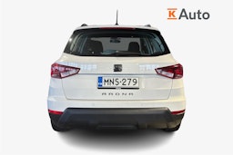 Valkoinen SEAT Arona 2018 kuva 3.
