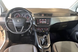 Valkoinen SEAT Arona 2018 kuva 9.