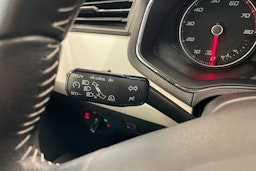 Punainen SEAT Arona 2018 kuva 25.