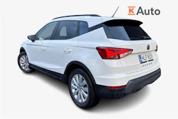 valkoinen SEAT Arona 2018 kuva 2.